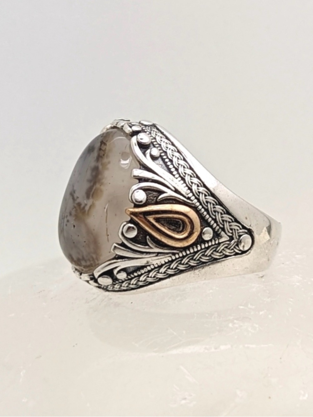 Sterling Silver And Agate Ring View 2